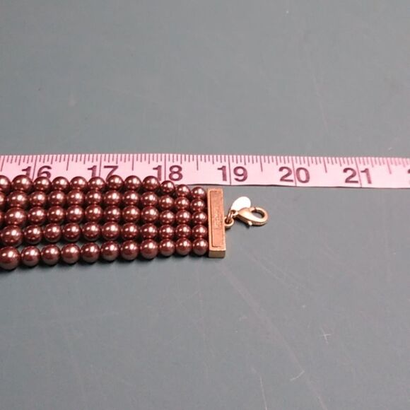 Elegant Five Strand Faux Graduated Pearl Necklace Cottagecore Grandmacore - Picture 4 of 6